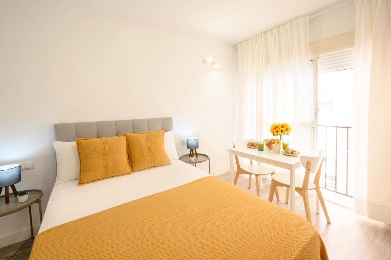 Pinzon 2, City Center By 10Tosea Фуeнхирола Екстериор снимка
